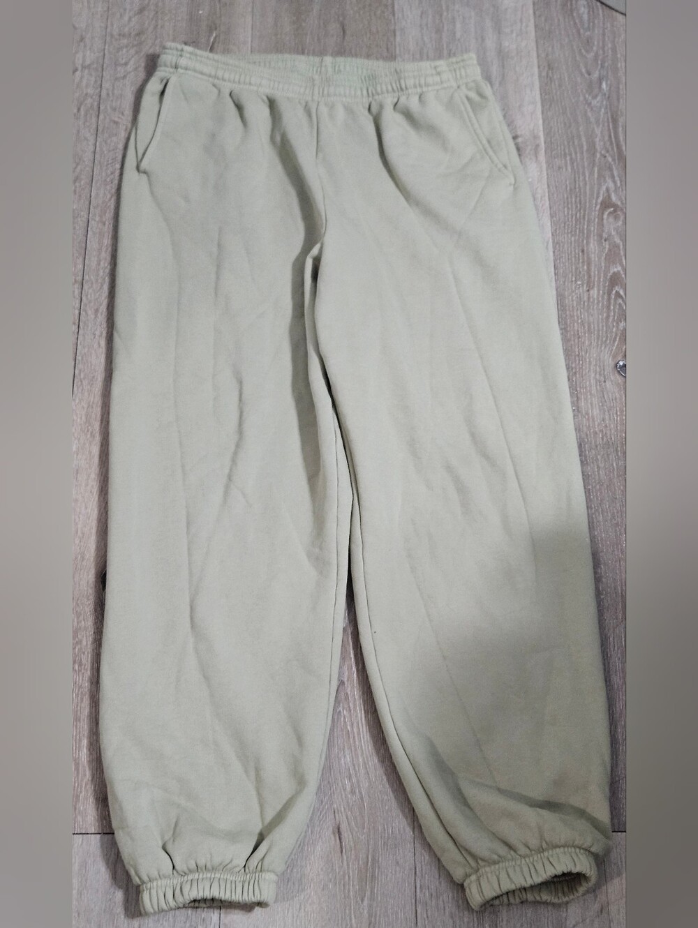 Tna Aritzia Cozy Super fleece  Sweatpants size Large
